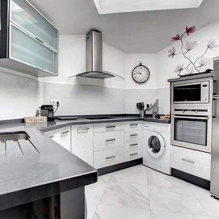 Mar & Pe Appartement *