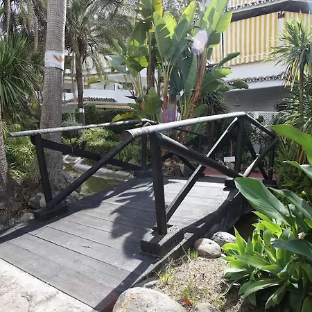 Mar & Pe מארבלה