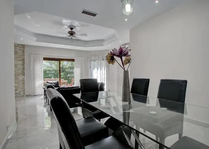 Mar & Pe Apartment *