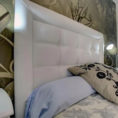 Mar & Pe Apartman Marbella