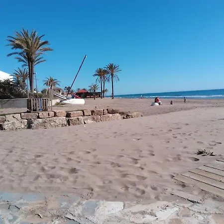 Mar & Pe *