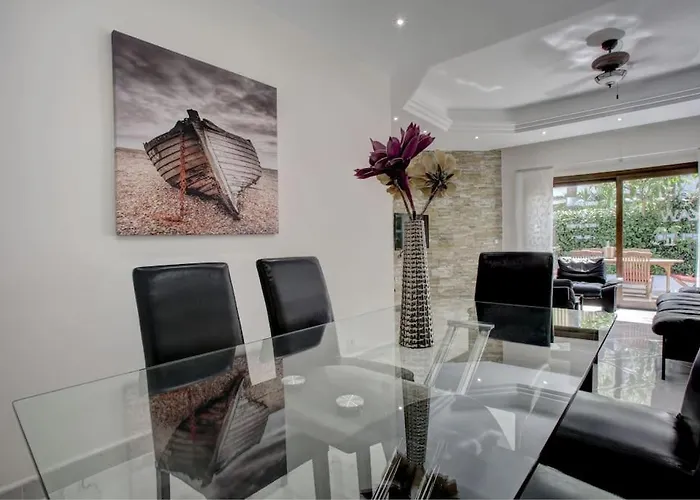 Mar & Pe Apartament Marbella